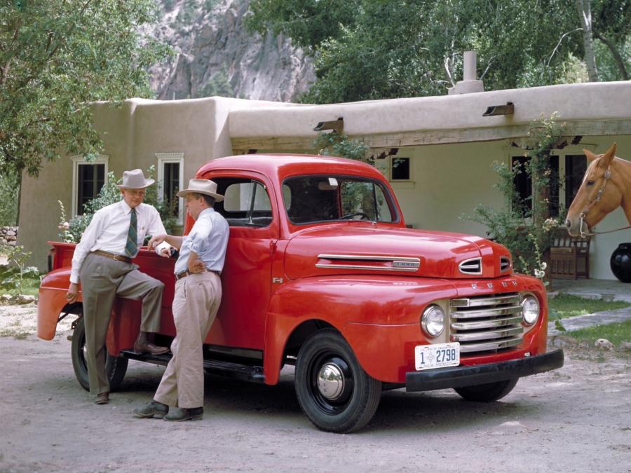  Ford F-1 Pickup Truck 1948 года  (фото 5 из 33)